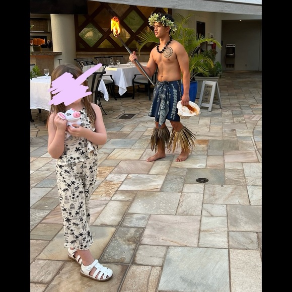 Zara Vacay 2 Piece Set - Picture 5 of 5